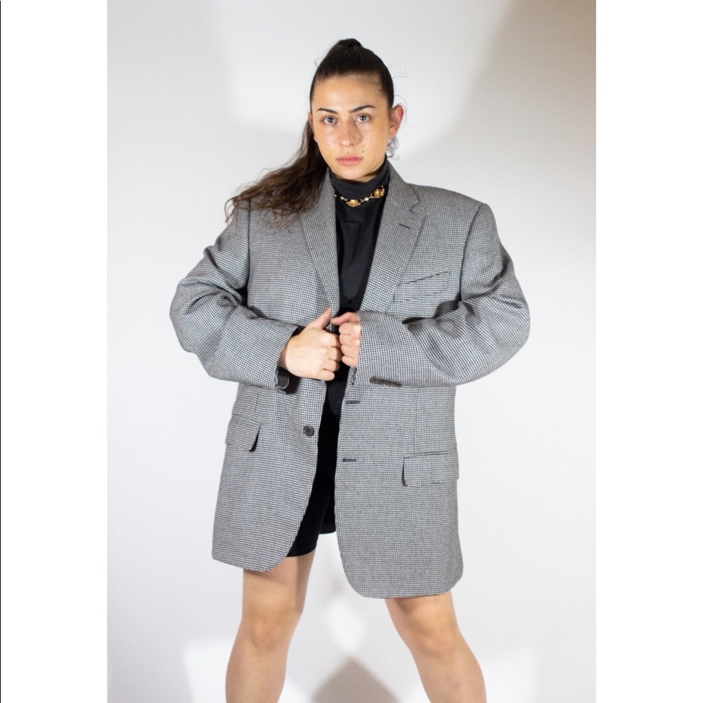 Italian cashmere houndstooth blazer